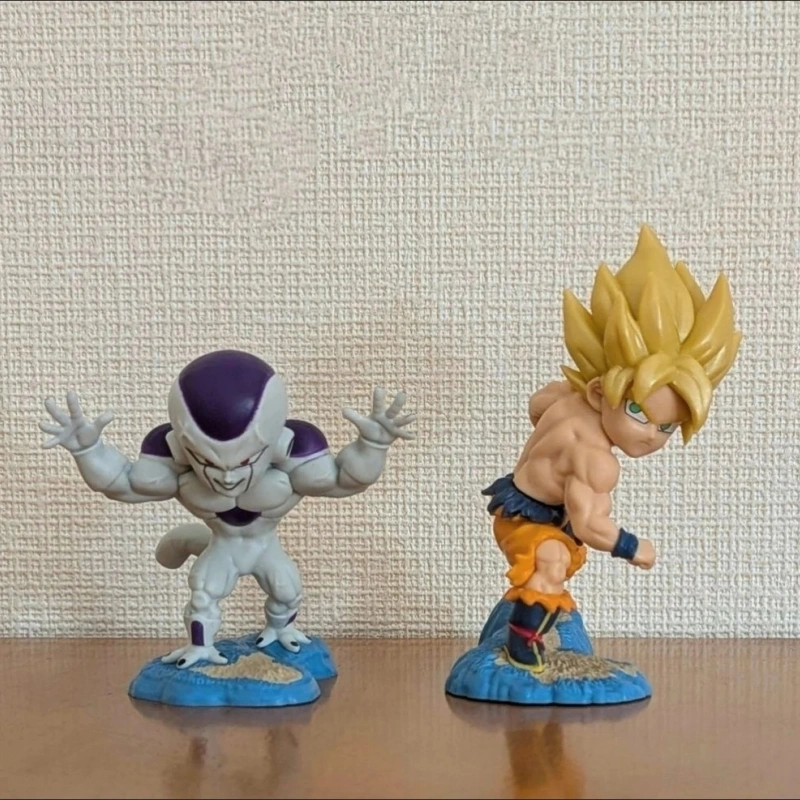 Capsule Toy Gashapon - Bandai Dragon Ball Super Saiyan Goku